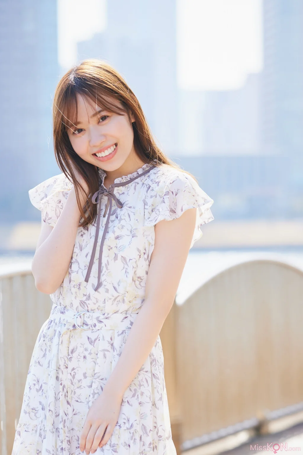 [JP] Sayuri Date (伊達さゆり): WHITE graph デジタル写真集 (64 photos) – Page 3