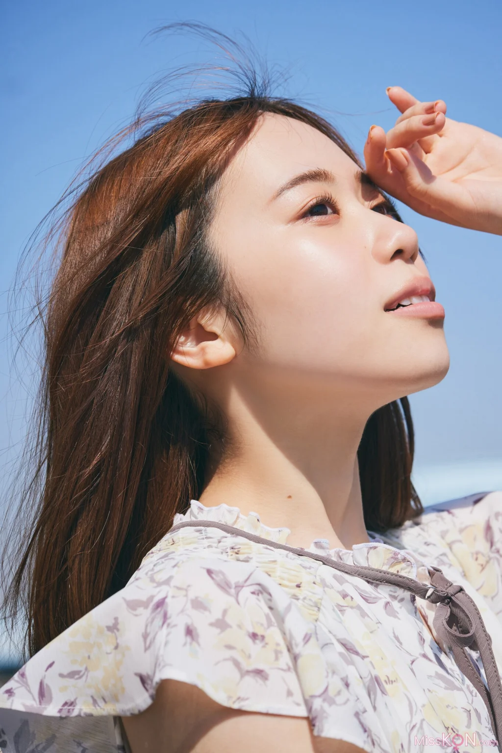 [JP] Sayuri Date (伊達さゆり): WHITE graph デジタル写真集 (64 photos) – Page 3