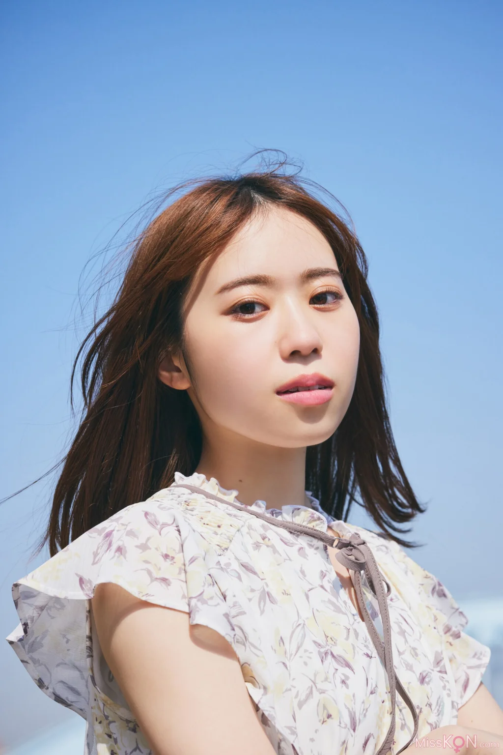 [JP] Sayuri Date (伊達さゆり): WHITE graph デジタル写真集 (64 photos) – Page 3