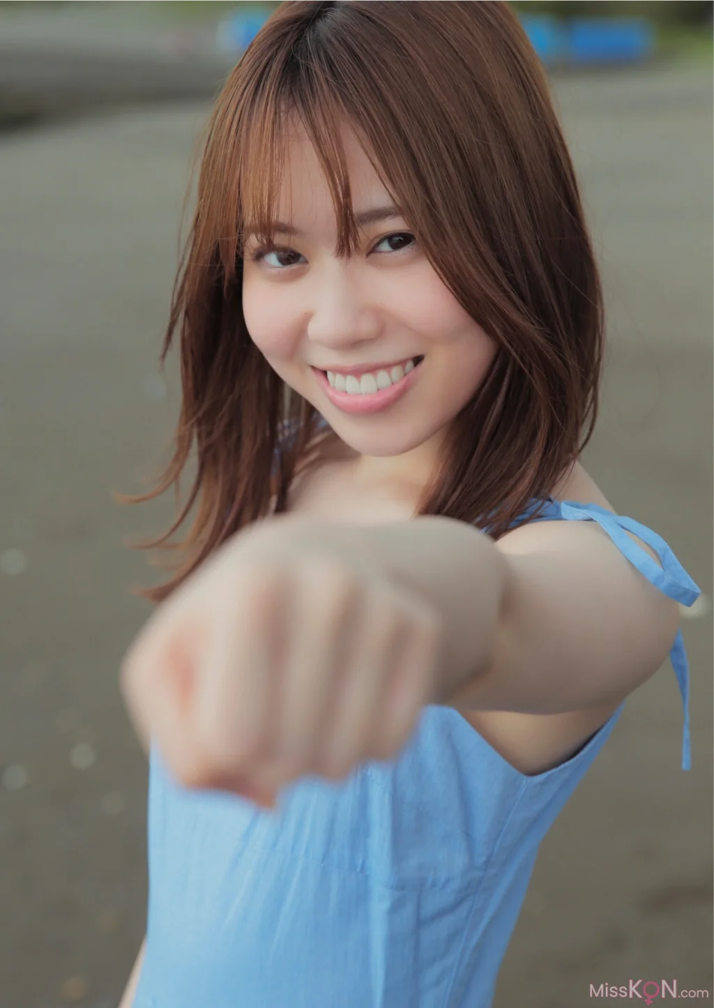 [JP] Sayuri Date (伊達さゆり): 写真集 「Sparkling Smile」 (47 photos)