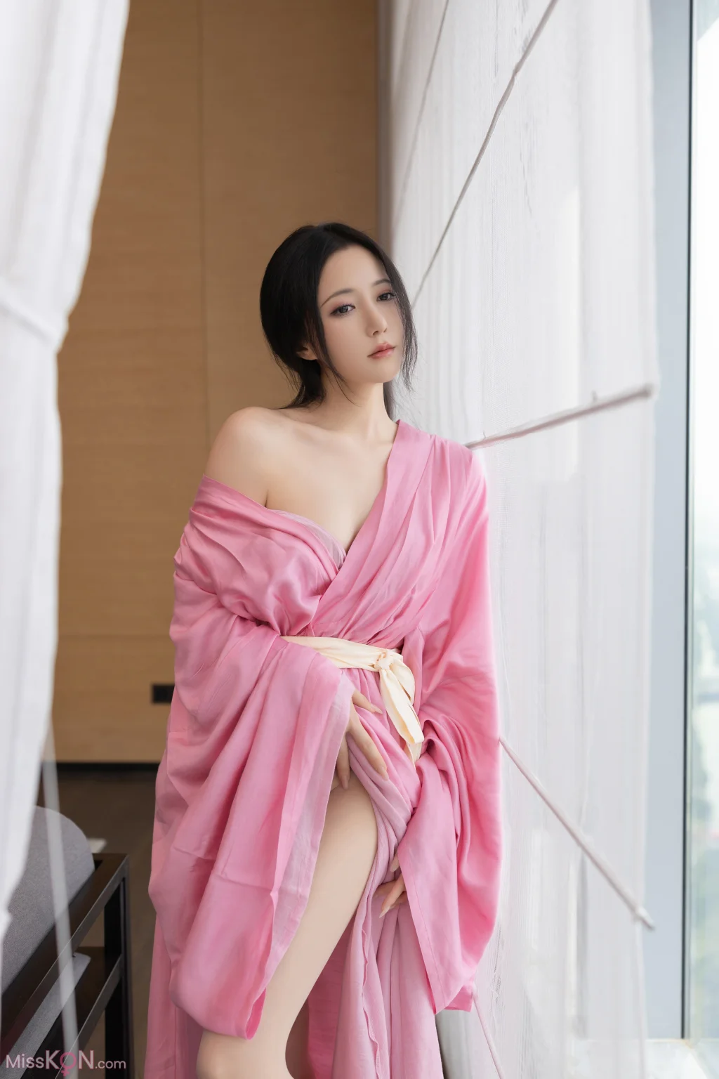 [内购无水印] 鱼子酱Fish: 秀人网模特 月影纱 (120 photos) – Page 2