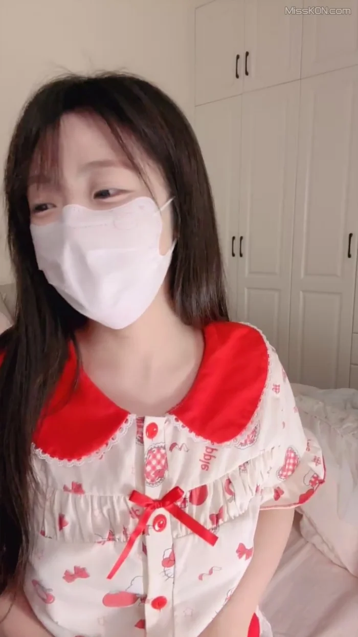 才不是悦悦: 青春美少女范本 无懈可击 (34 photos + 5 videos) – Page 2
