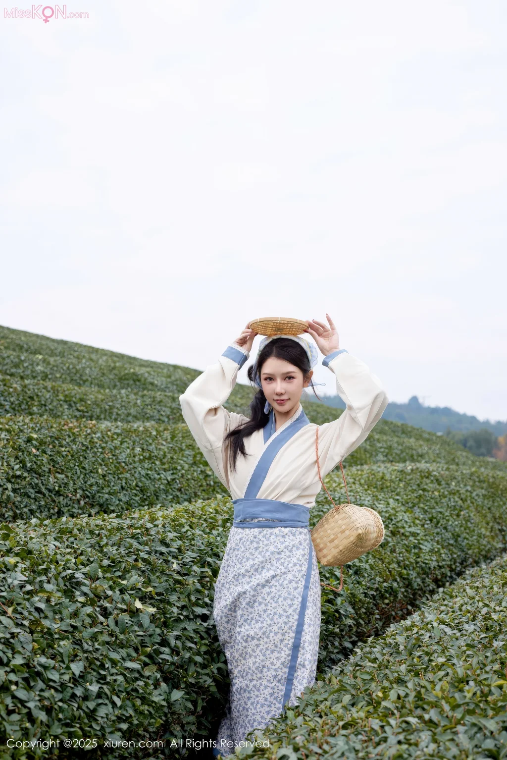 XIUREN No.11098: Yin Tian Tian (尹甜甜sunny) (62 photos)