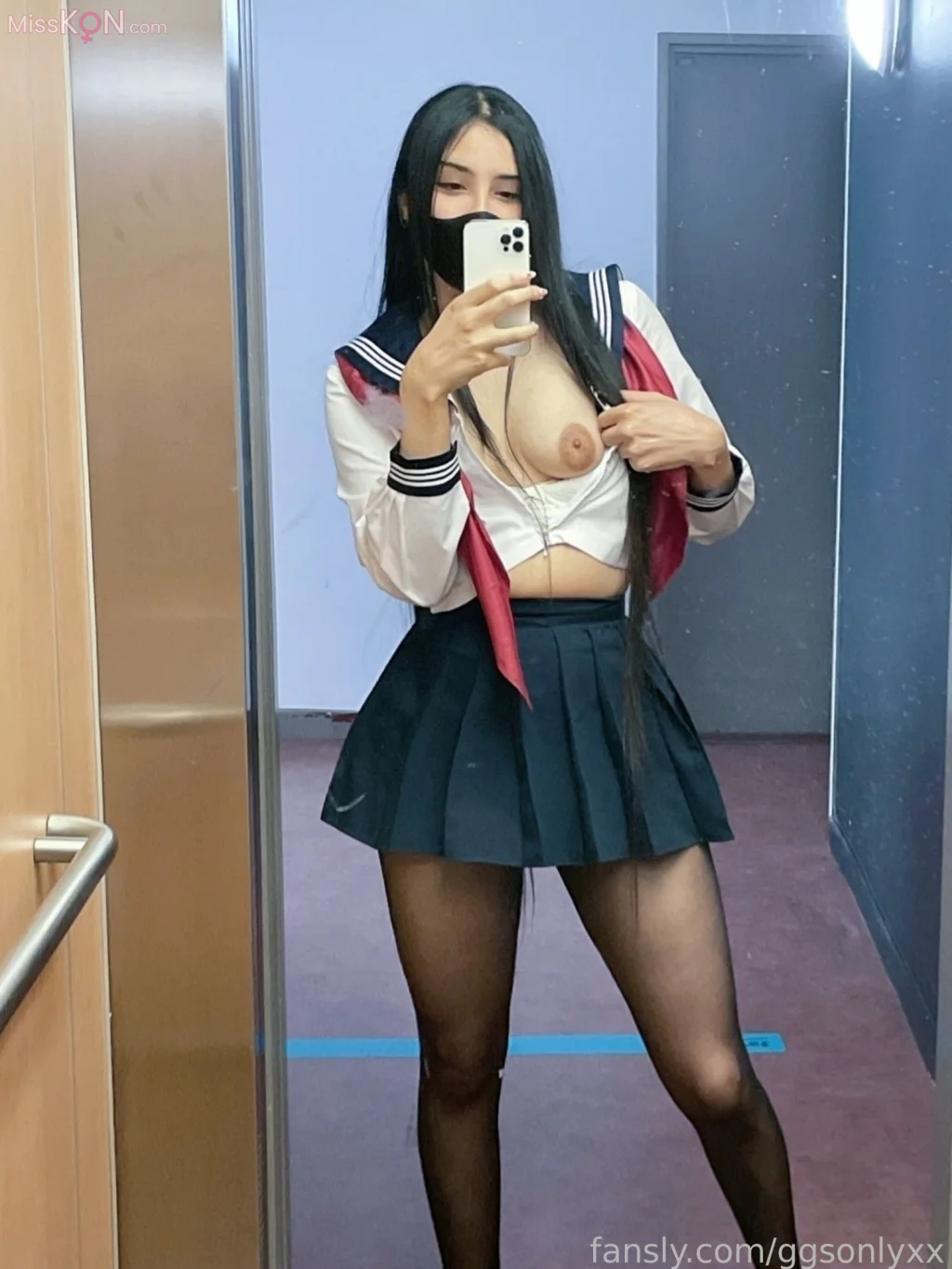 ggsonlyxx(まい): 肉腿肥臀重型坦克母猪圣体 Ep.01 (311 photos + 76 videos) – Page 2