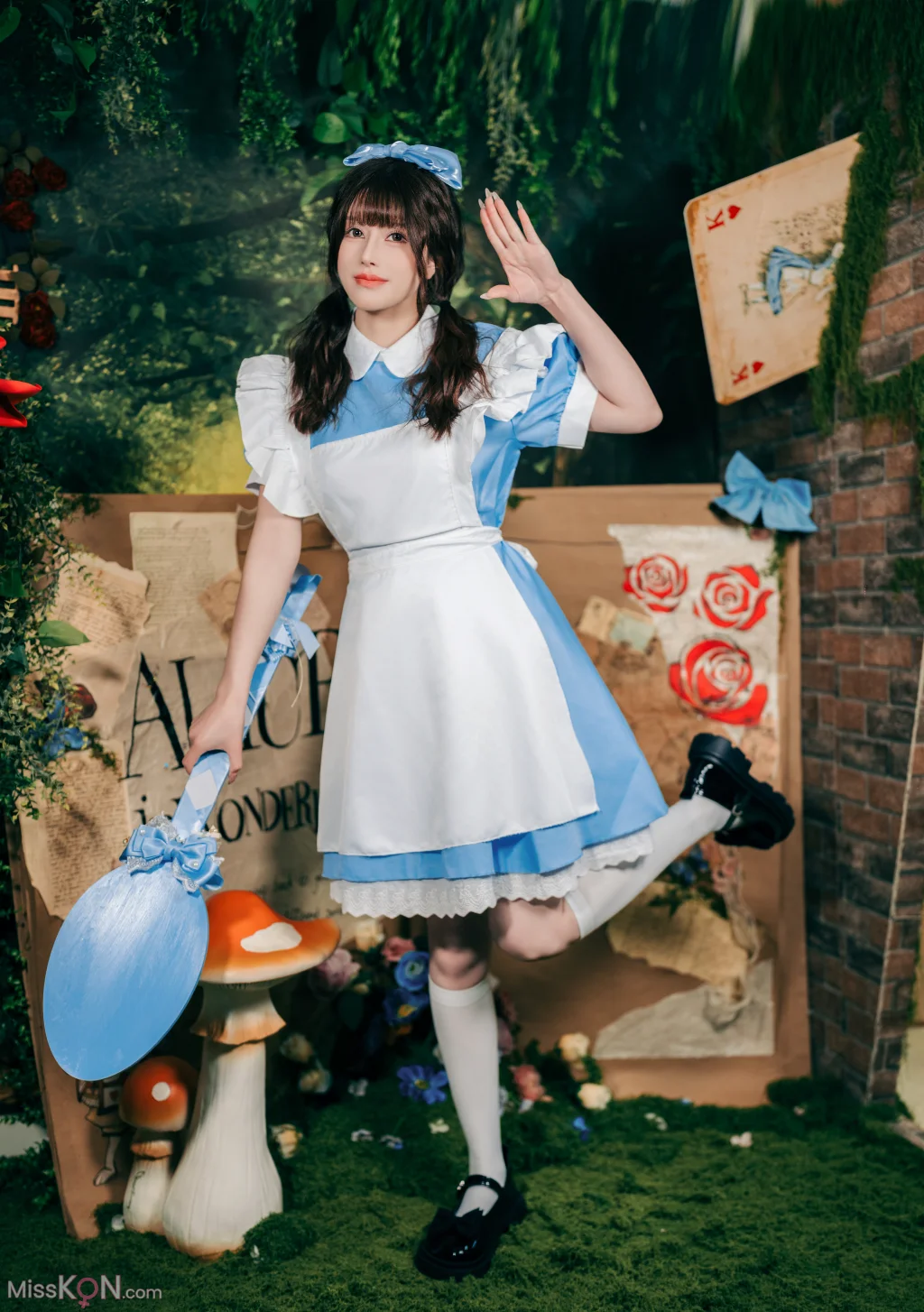 Coser@鹿八岁: 爱丽丝梦游仙境 (24 photos)