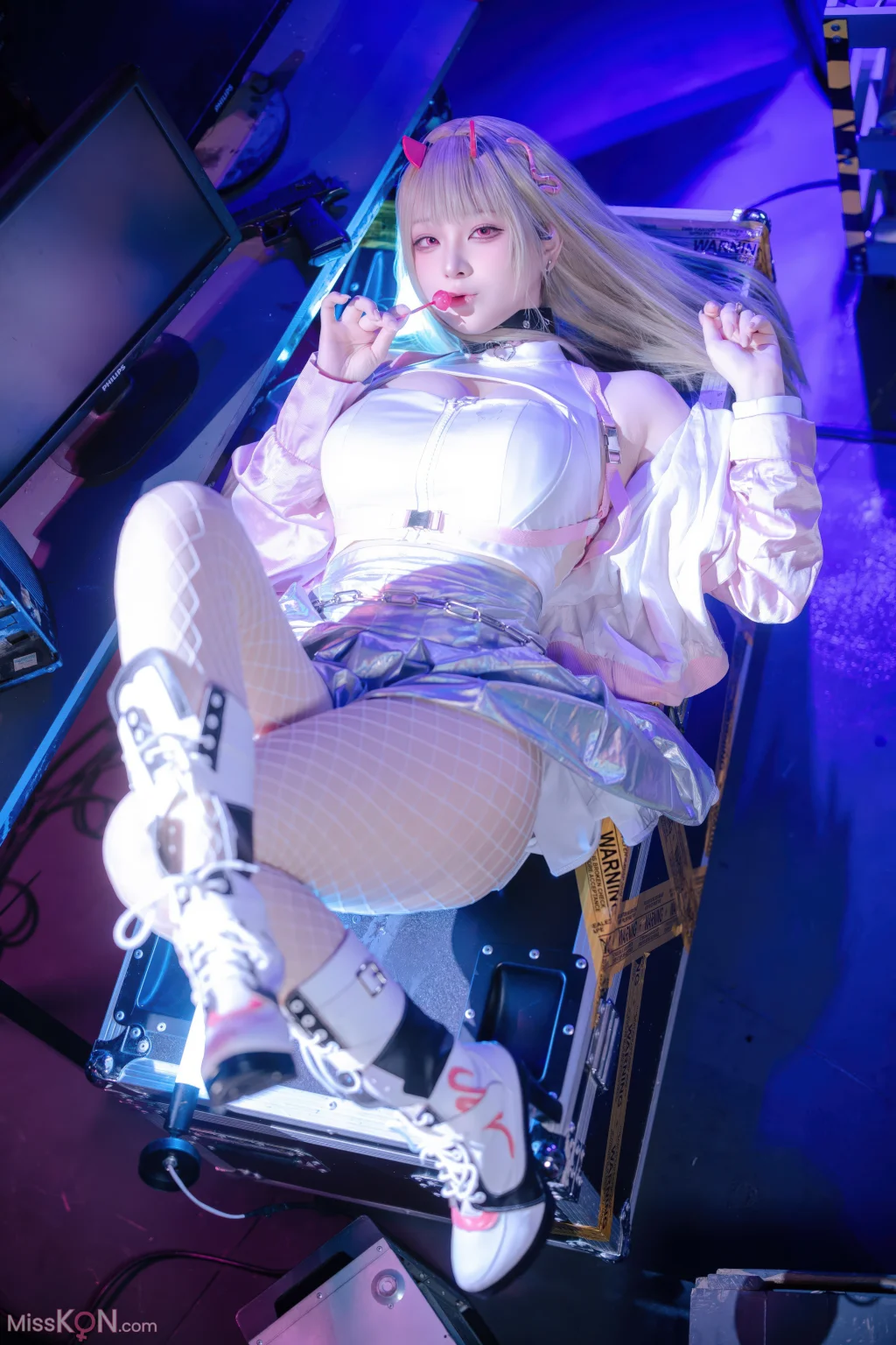 Coser@屿鱼: 胜利女神：妮姬 毒蛇 (86 photos)