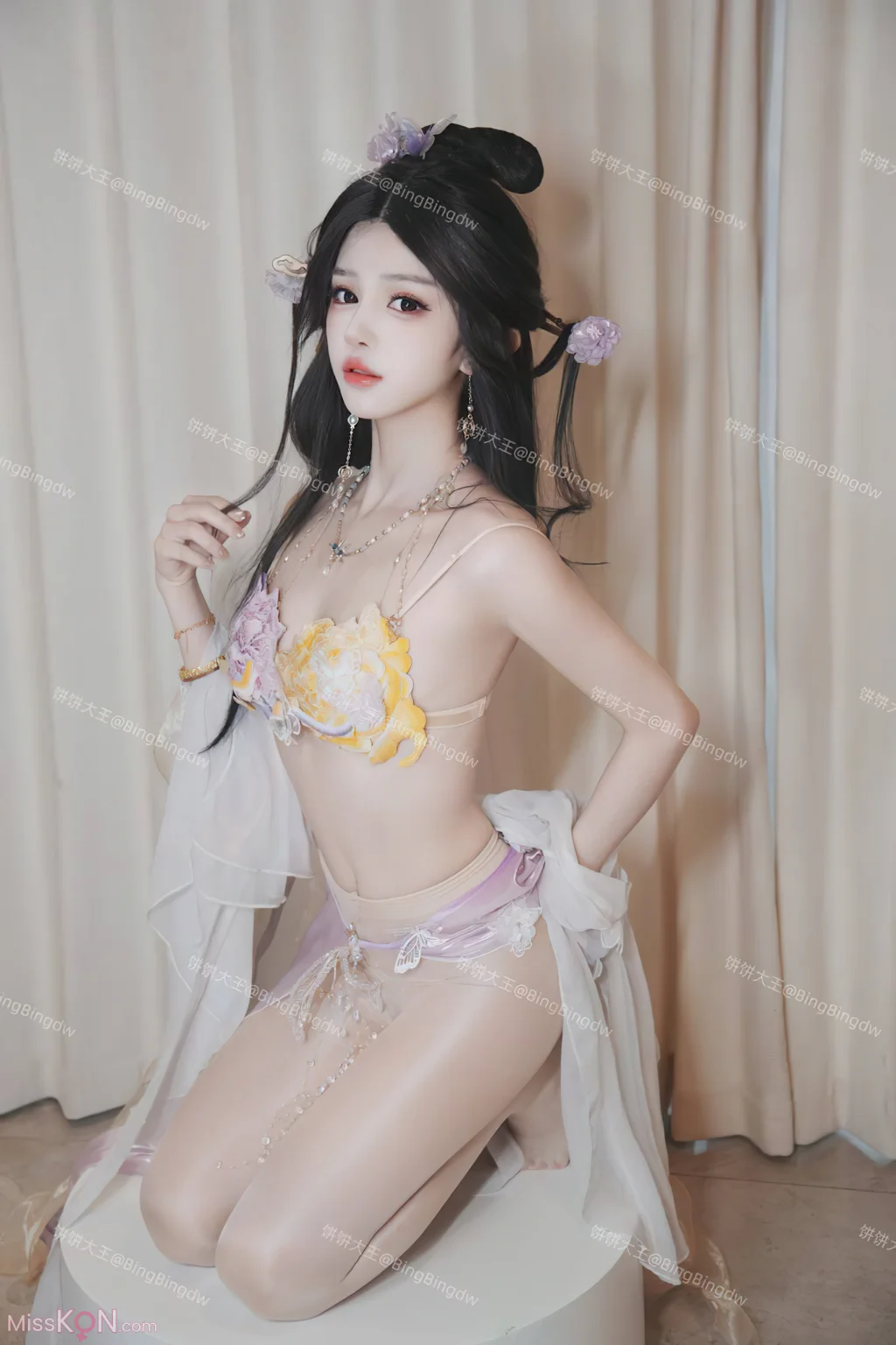 Coser@饼饼大王: 永劫无间迦南闭月之颜cos (13 photos + 2 videos)