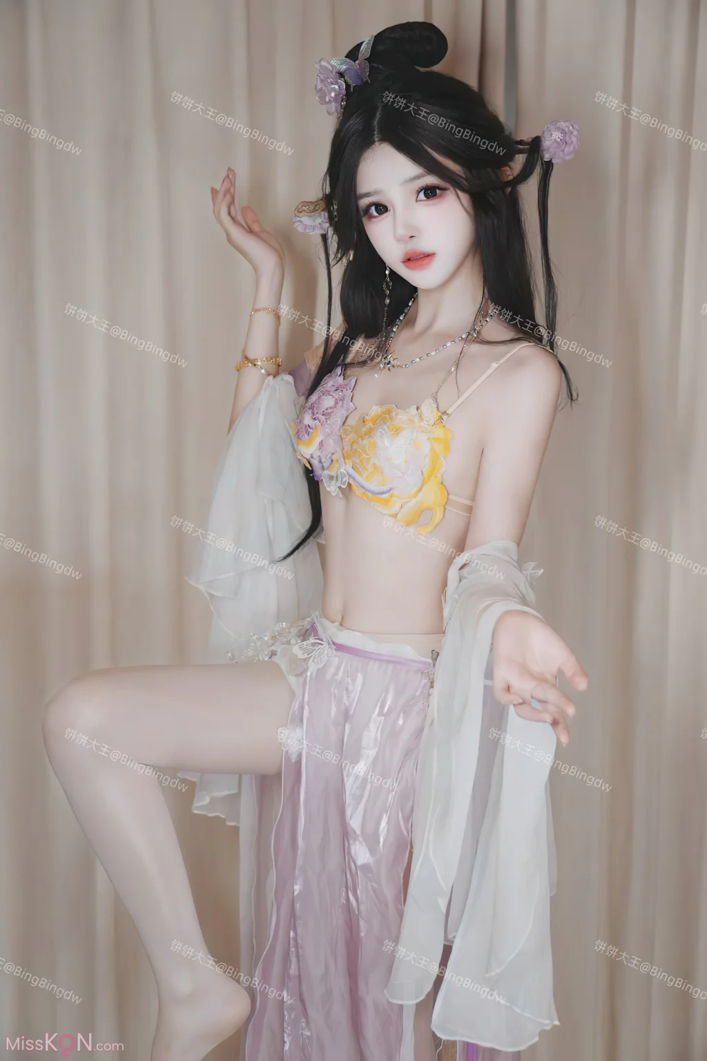Coser@饼饼大王: 永劫无间迦南闭月之颜cos (13 photos + 2 videos)