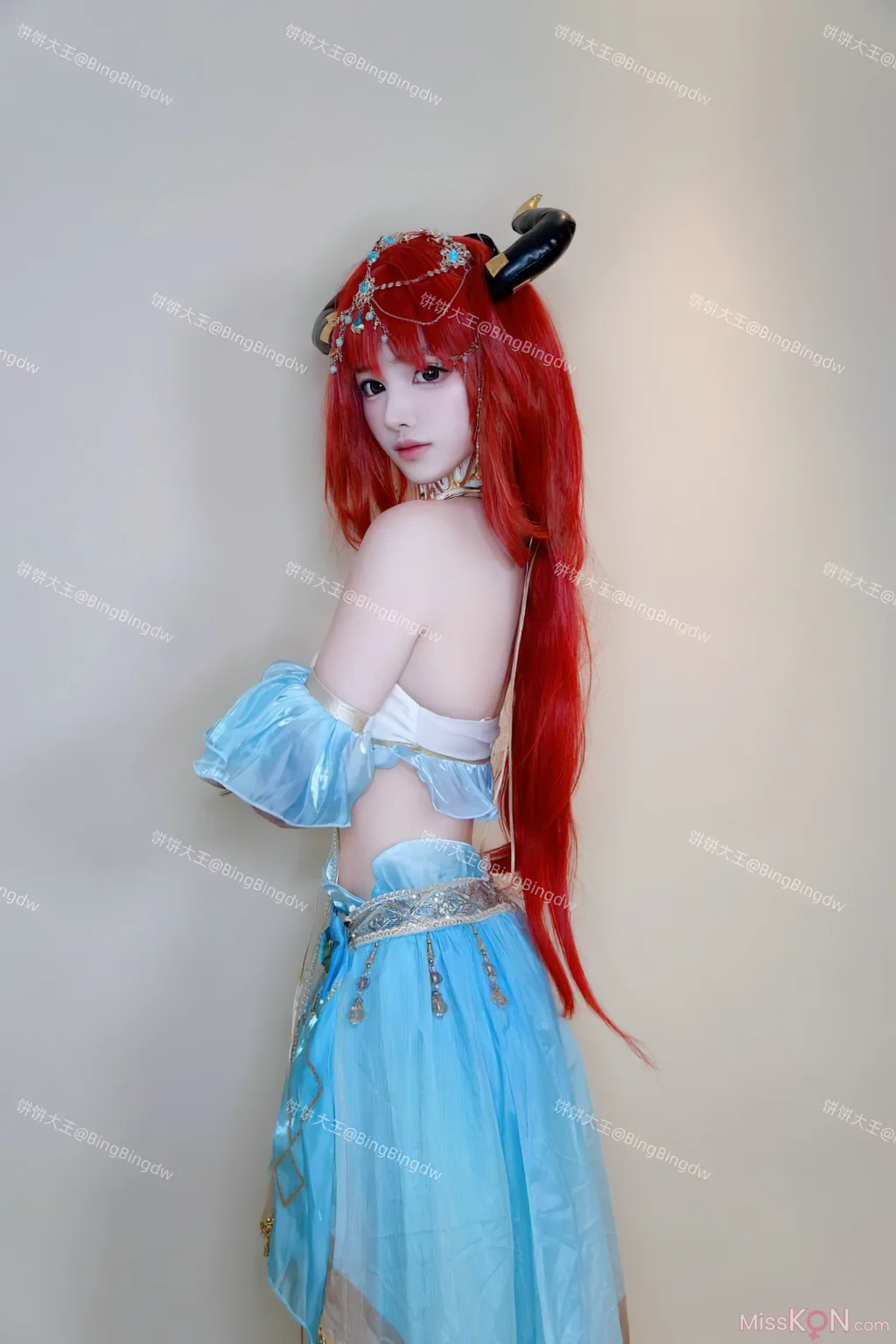 Coser@饼饼大王: X高颜值少萝520门槛图包自选 cos妮露 (16 photos + 1 video)