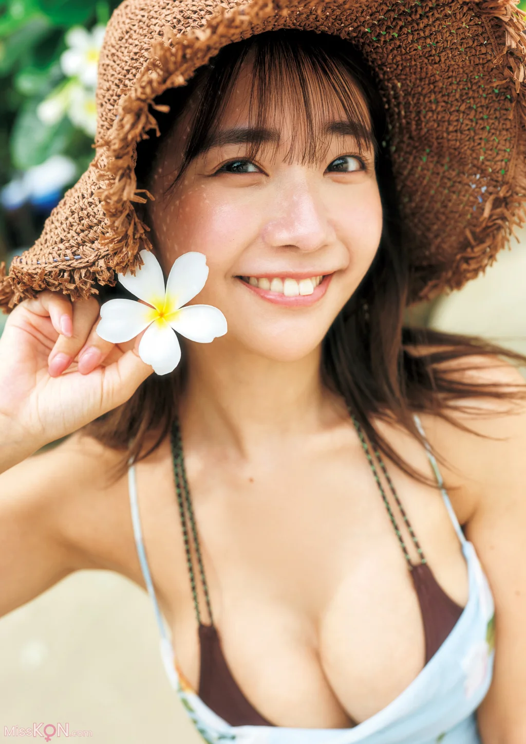 [JP] Amau Kisumi (天羽希純): 写真集「BONUS」 (123 photos)