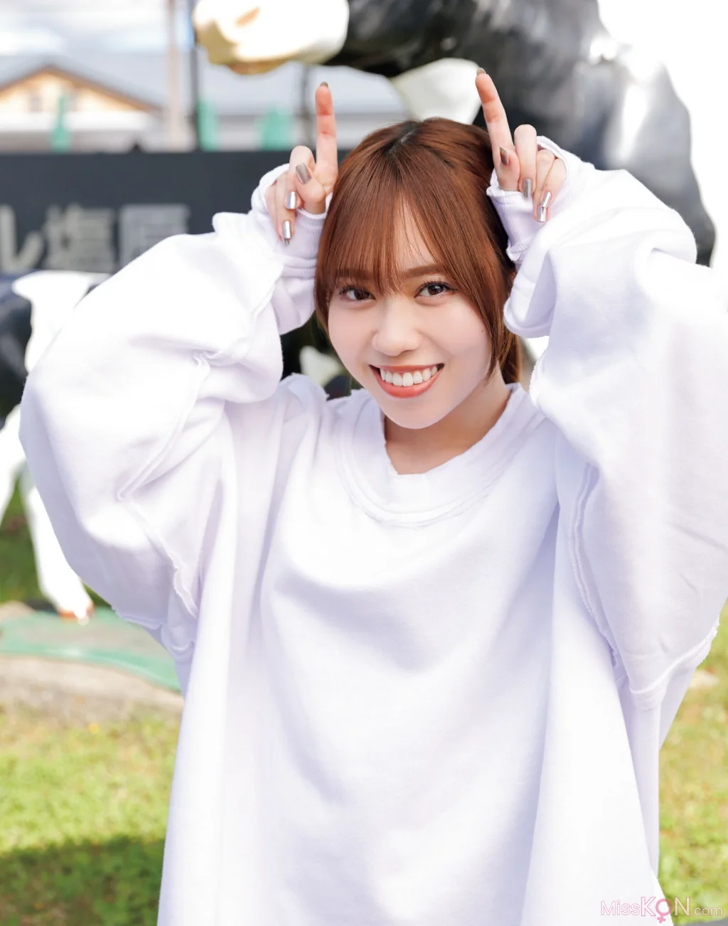 [JP] Sayuri Date (伊達さゆり): フォト＆インタビューブック 〜置いてきた傘と地図〜 (251 photos)