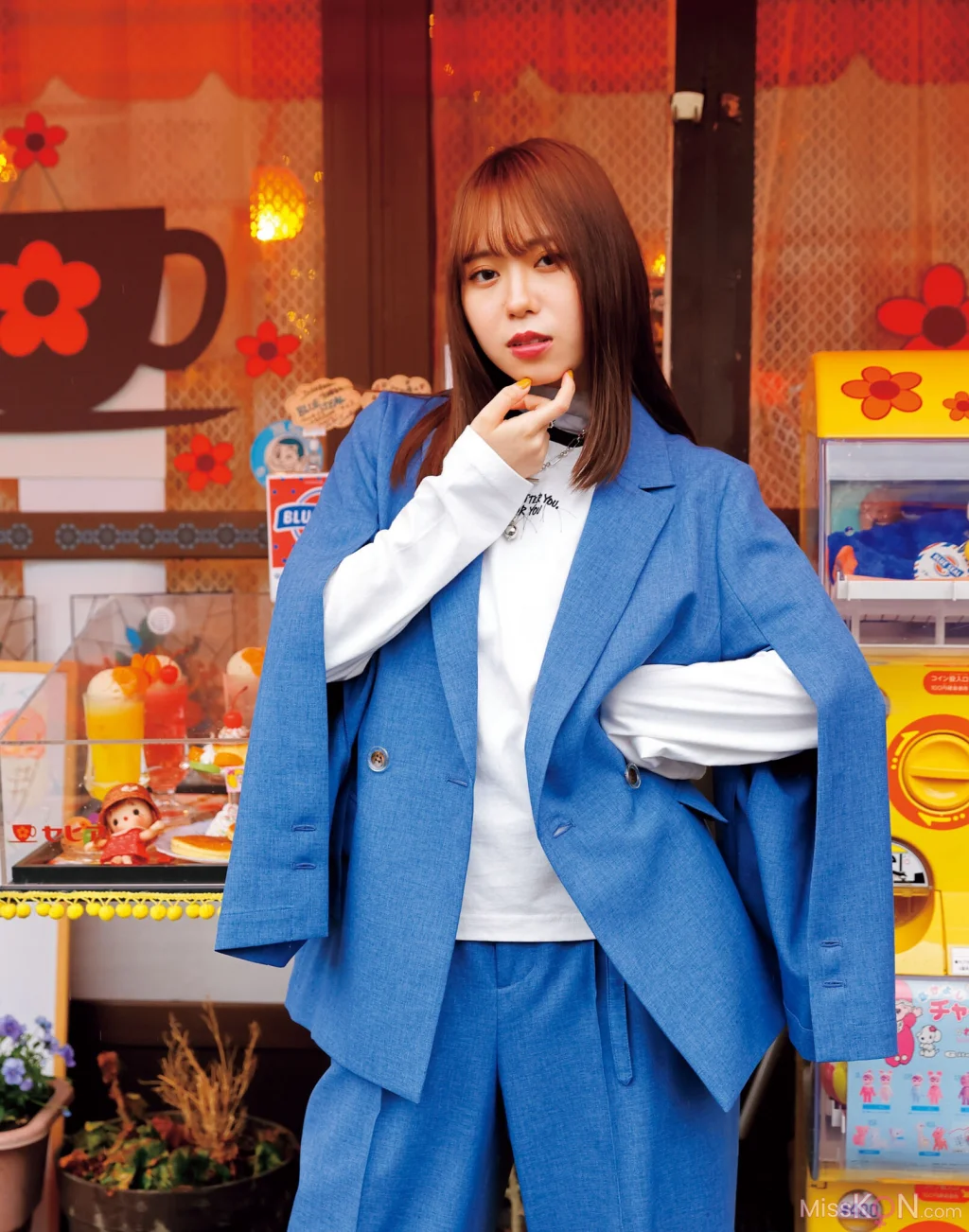 [JP] Sayuri Date (伊達さゆり): フォト＆インタビューブック 〜置いてきた傘と地図〜 (251 photos) – Page 2
