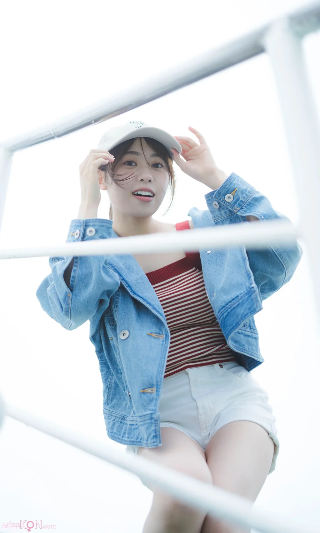 [JP] Sayuri Date (伊達さゆり): 写真集 「雨恋ダイアリー」 (72 photos)