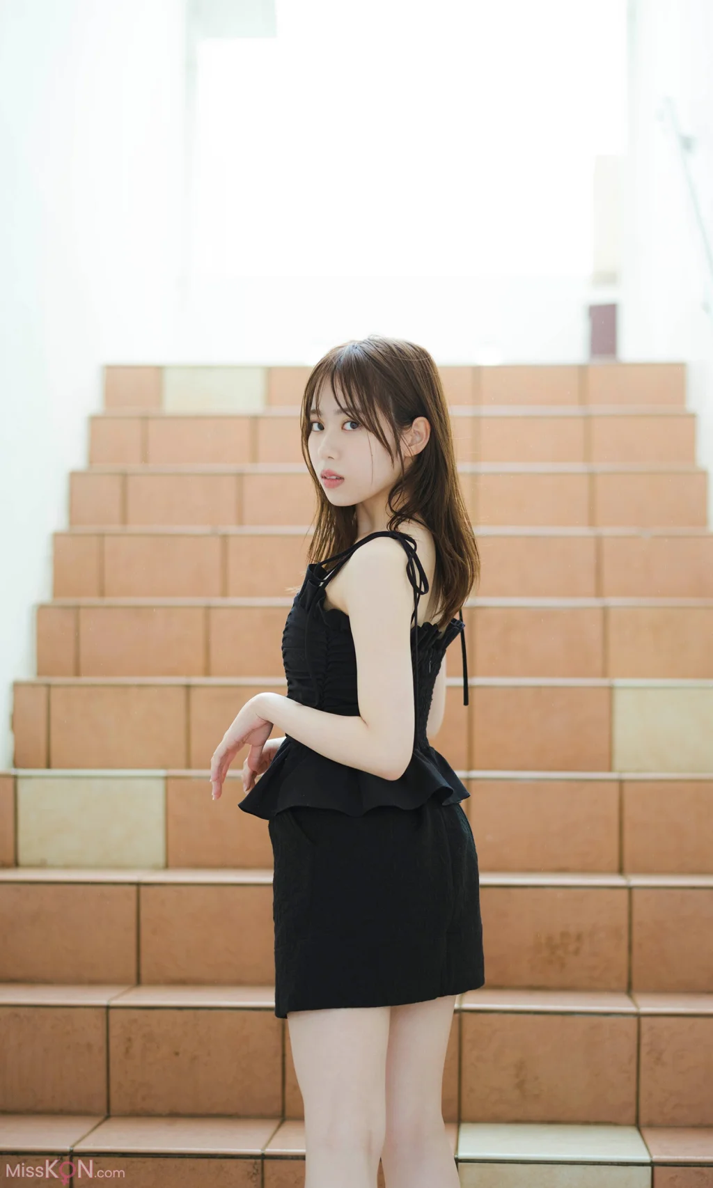 [JP] Sayuri Date (伊達さゆり): 写真集 「雨恋ダイアリー」 (72 photos) – Page 2