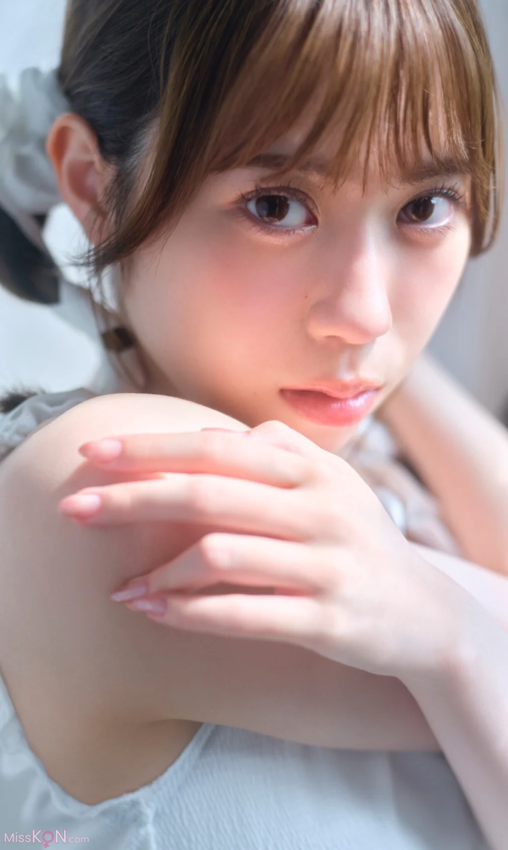 [JP] Sayuri Date (伊達さゆり): 写真集 OVER／「My Girl」 PHOTO BOOK (101 photos)