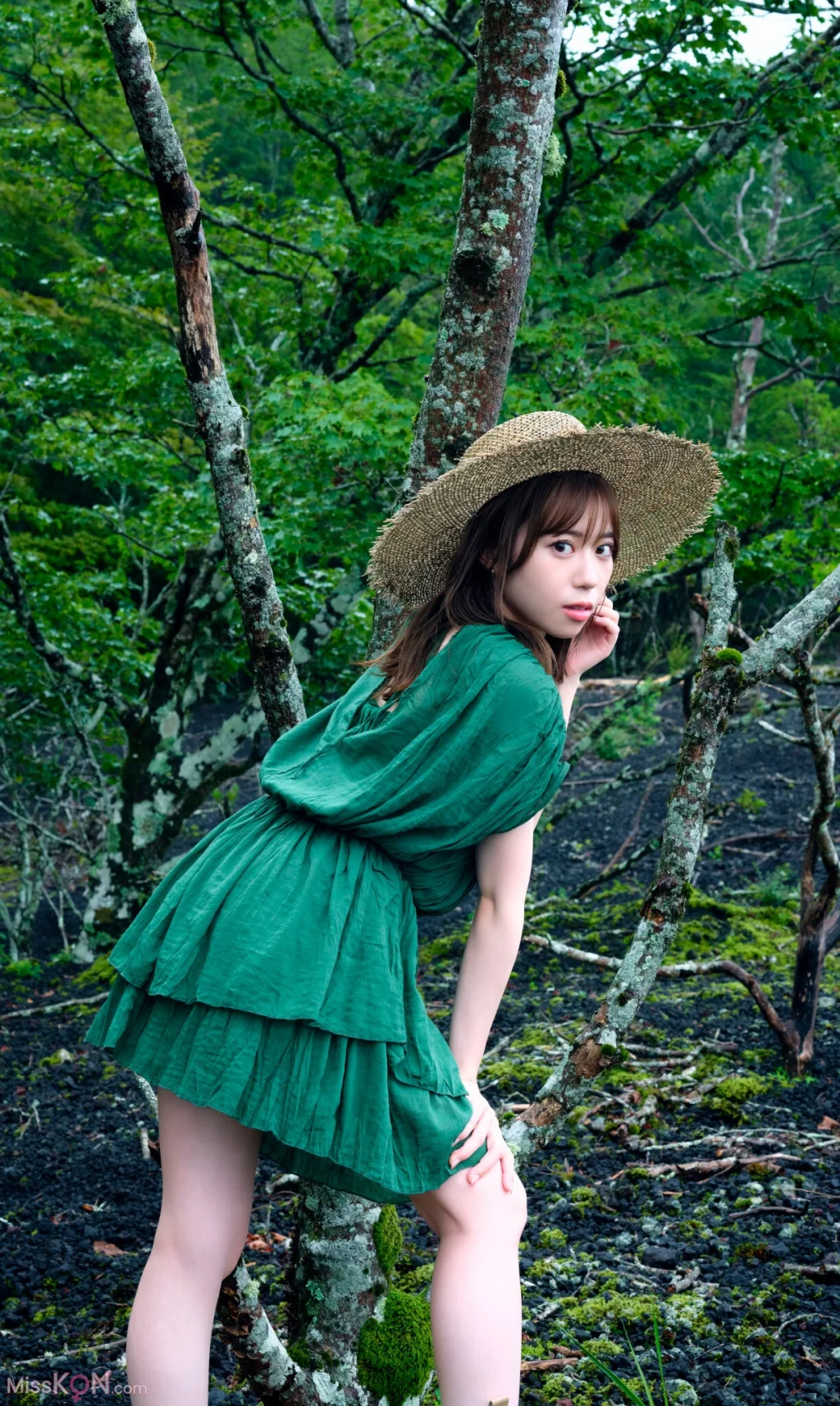 [JP] Sayuri Date (伊達さゆり): 写真集 OVER／「My Girl」 PHOTO BOOK (101 photos) – Page 2