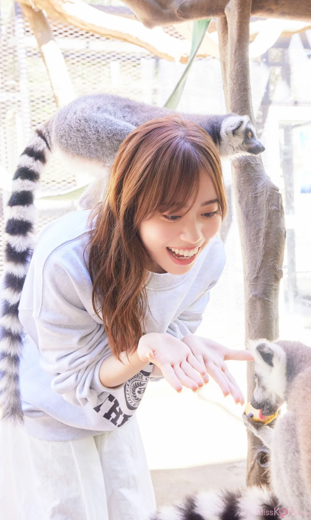 [JP] Sayuri Date (伊達さゆり): 写真集 always／「My Girl」 PHOTO BOOK (59 photos) – Page 2