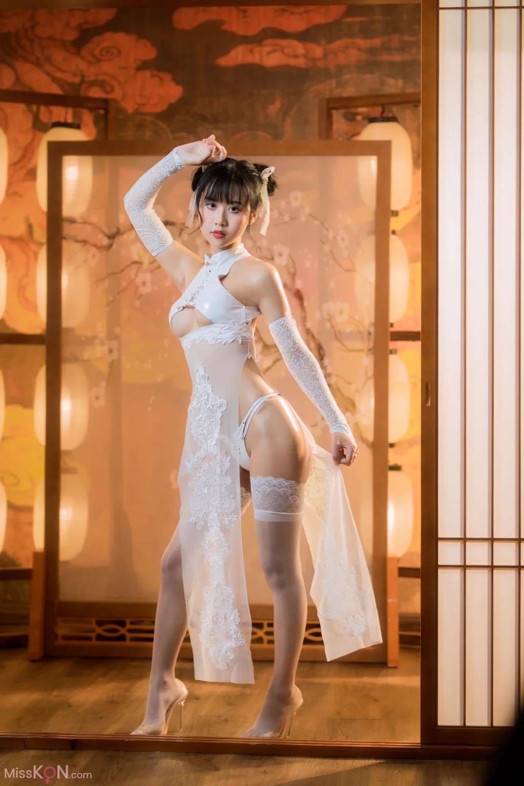 Coser@萌芽儿o0: 靡烟 (30 photos)
