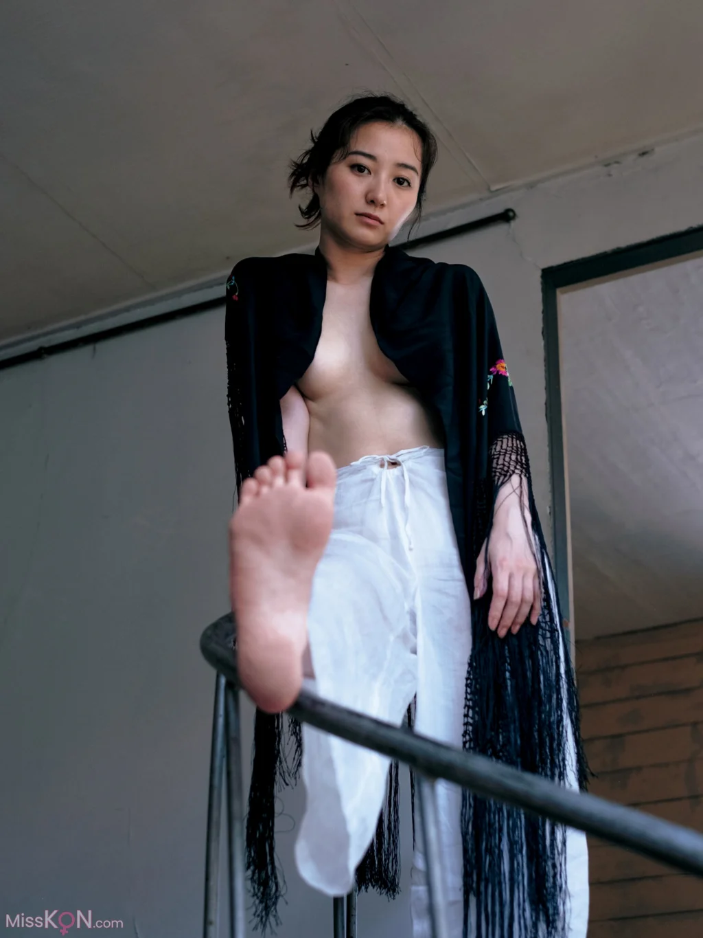 [JP] Riho Takada (高田里穂):【電子版だけの特典40ページ付き】写真集 『素描』 (156 photos)