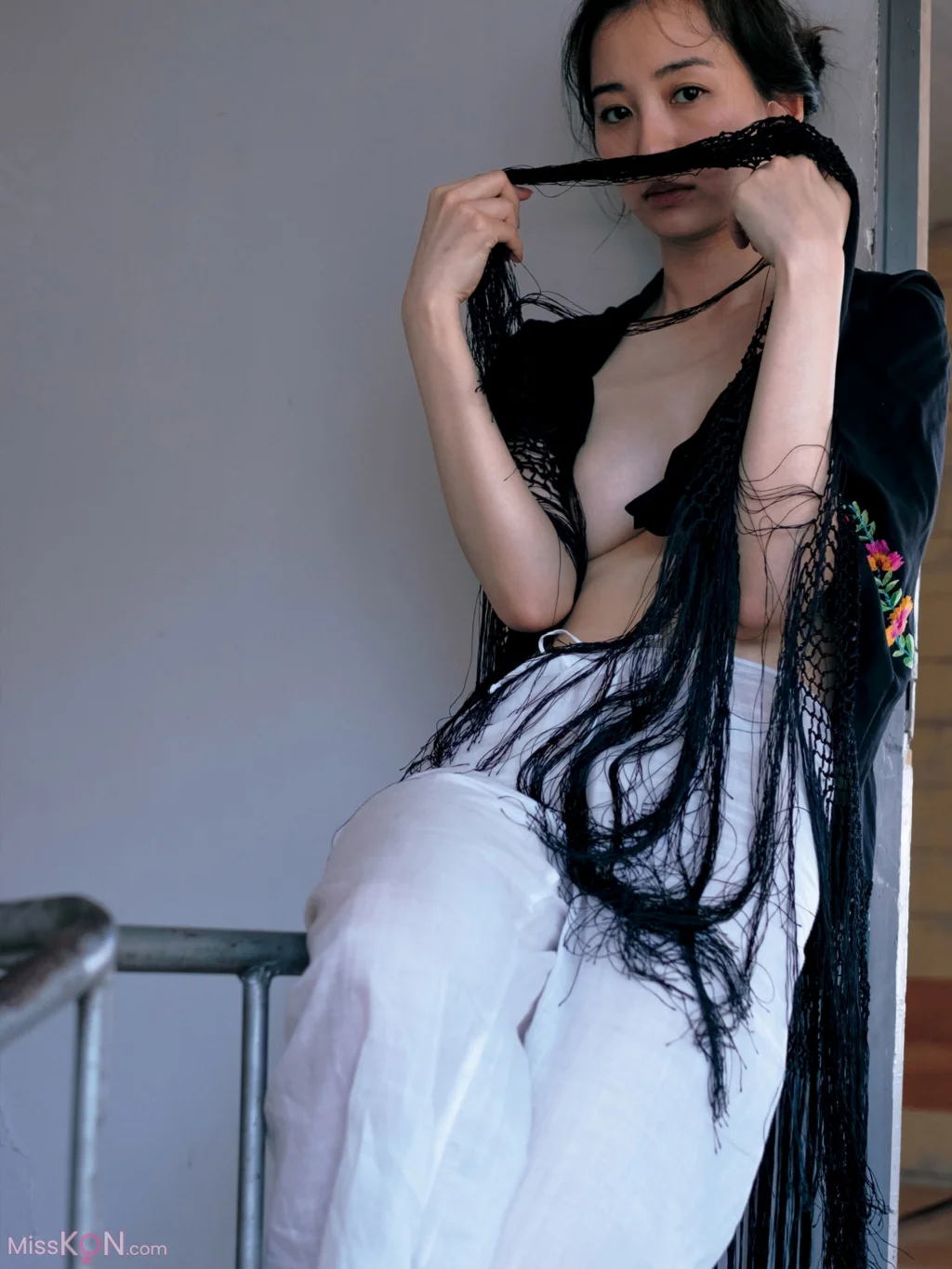 [JP] Riho Takada (高田里穂):【電子版だけの特典40ページ付き】写真集 『素描』 (156 photos)