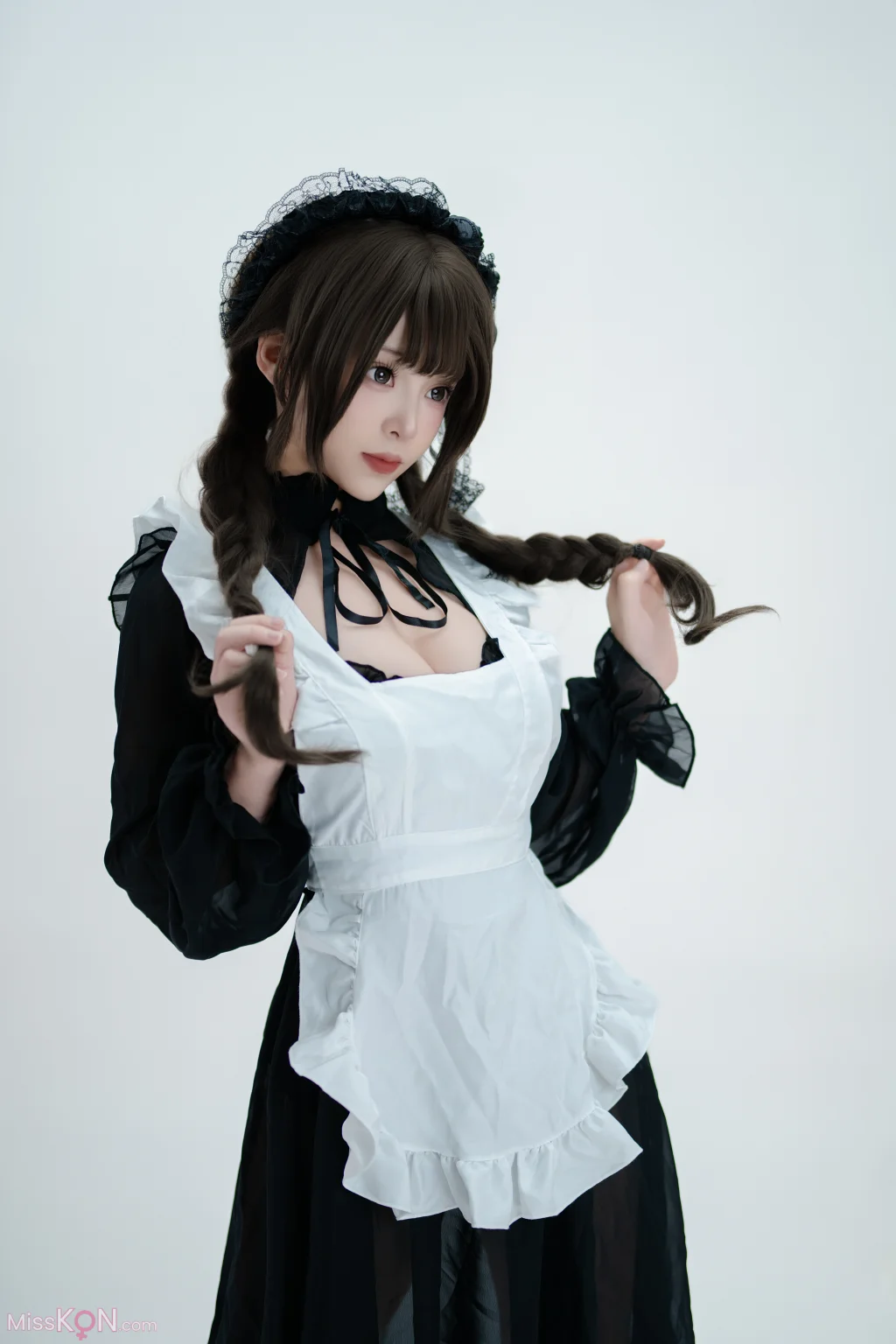 Coser@Bangni邦尼: 枪械女仆 (68 photos + 6 videos)