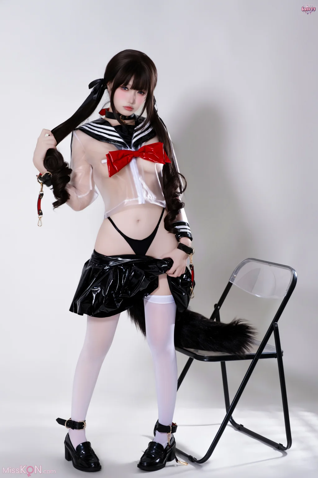 Coser@柒柒要乖哦: 兽尾透明JK (112 photos) – Page 2