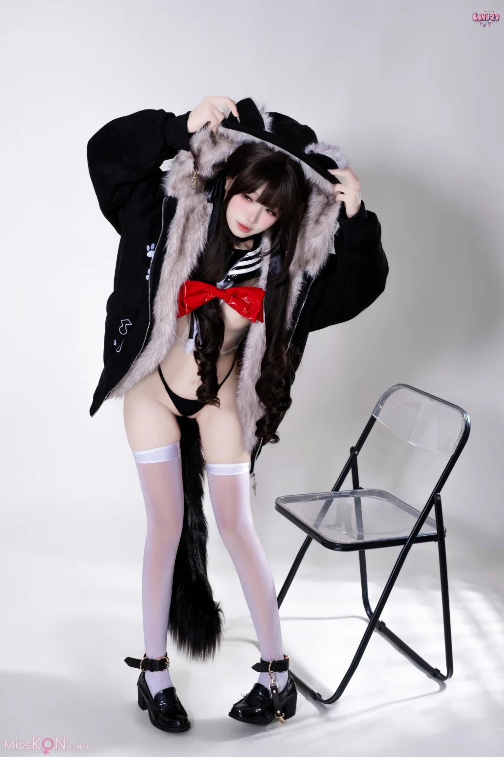 Coser@柒柒要乖哦: 兽尾透明JK (112 photos) – Page 3