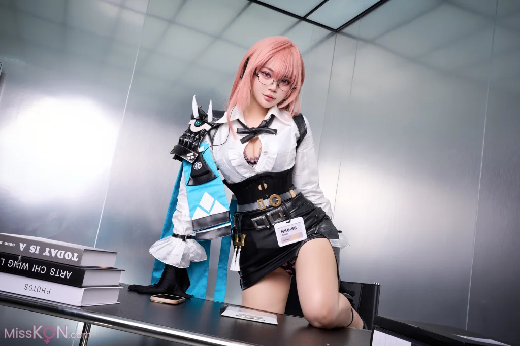 Coser@ZinieQ: Yanagi (44 photos + 7 videos)