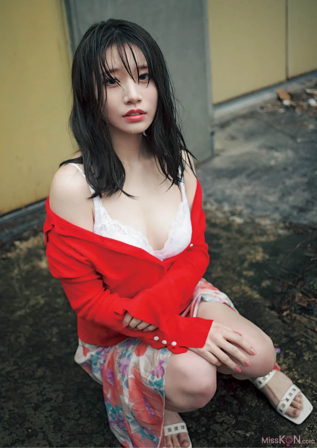 [JP] Saika Kawakita (河北彩伽): 写真集『うたかたの花』増ページ【デジタル特装版】 (148 photos) – Page 2