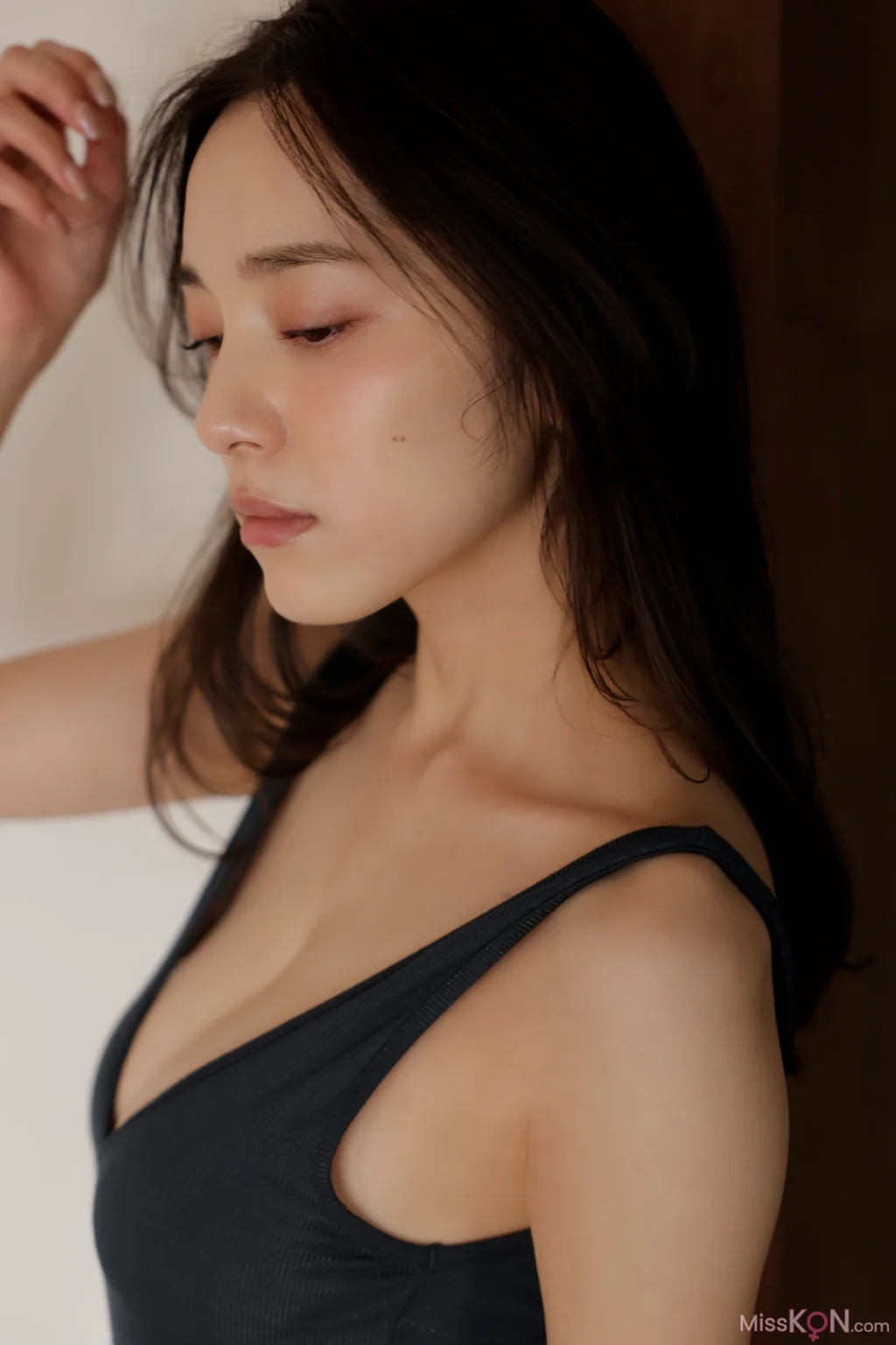 [JP] Tomaru Sayaka (都丸紗也華): FRIDAYデジタル写真集​ 柔肌グラマラス 豪華100カット超完全版 (160 photos) – Page 2