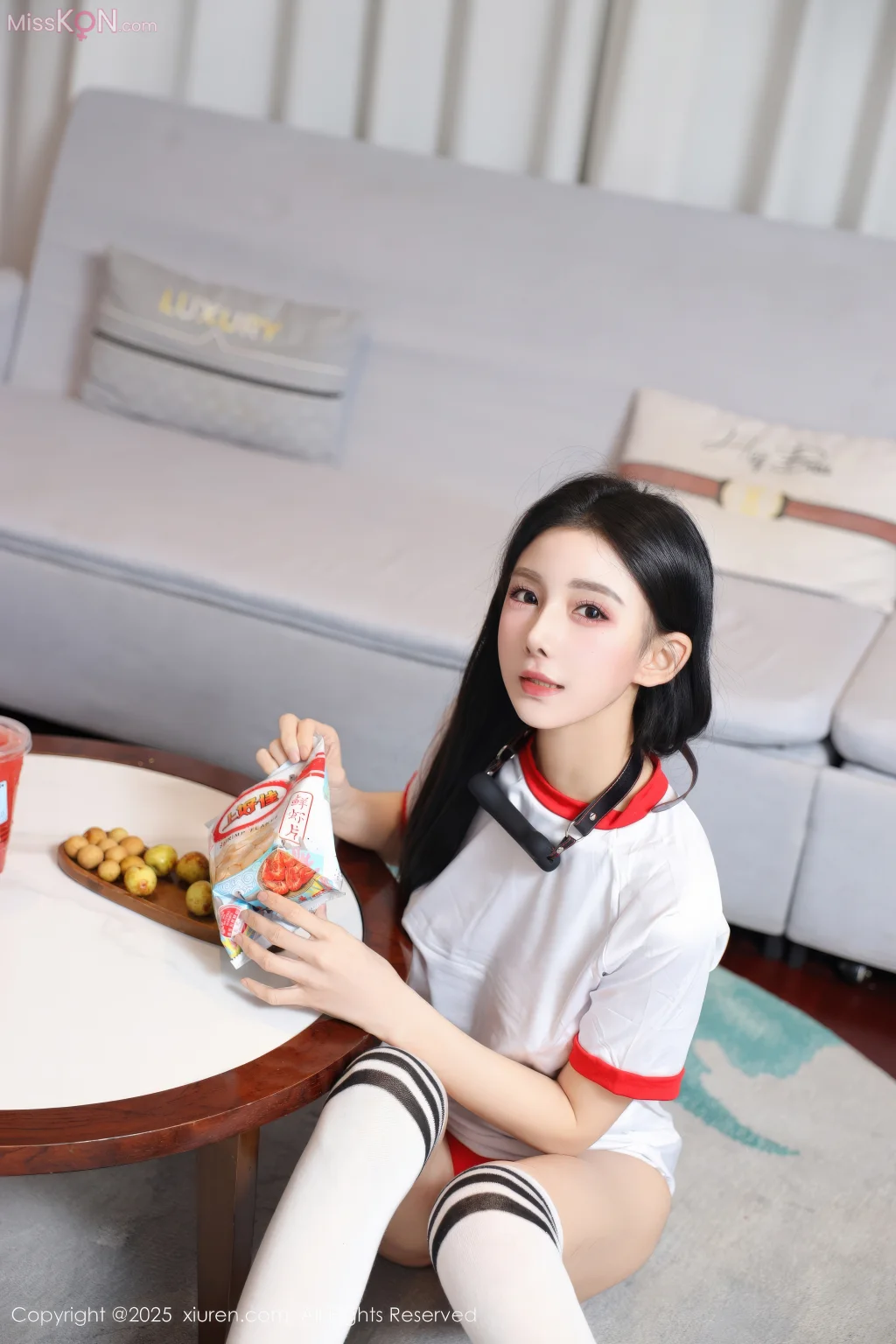 XIUREN No.11110: 许微微呀 (87 photos)