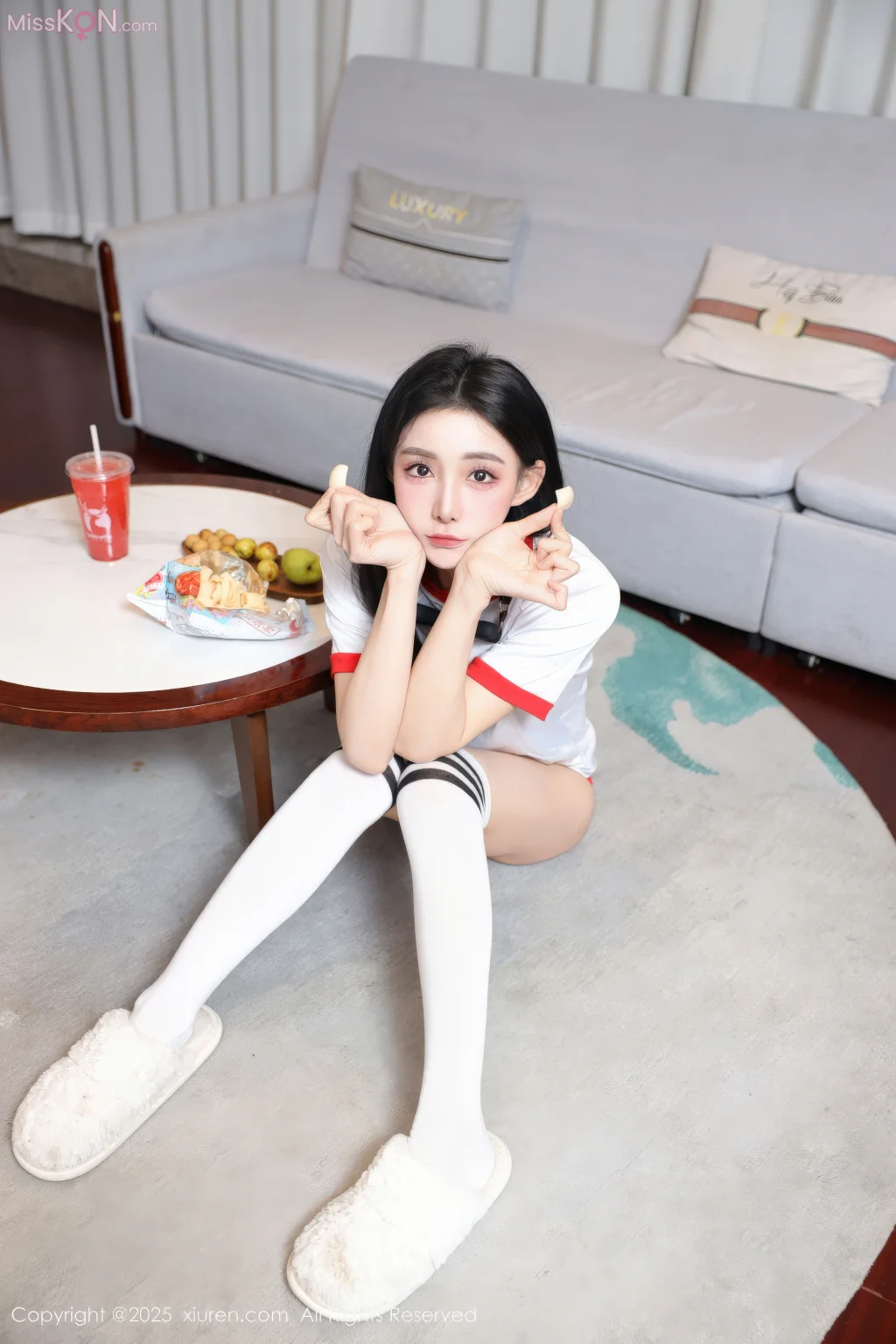 XIUREN No.11110: 许微微呀 (87 photos)