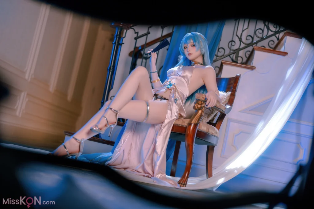 Coser@屿鱼: 胜利女神 妮姬 海伦 礼服 (60 photos)