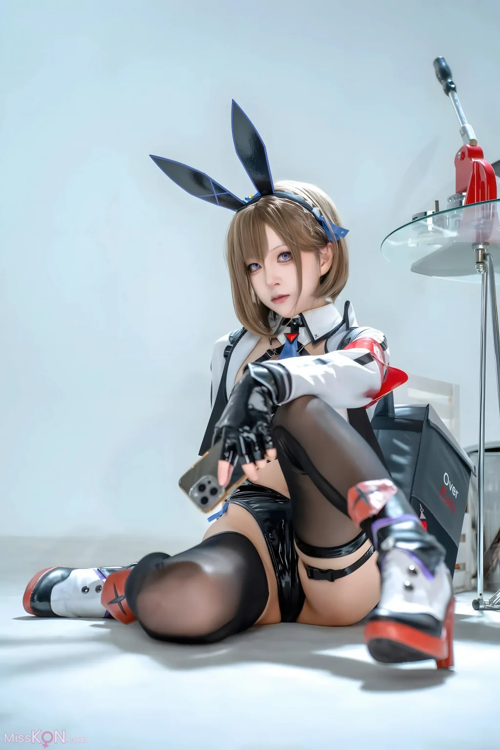Coser@矢量鱼: 外卖兔女郎 小葵 (40 photos)