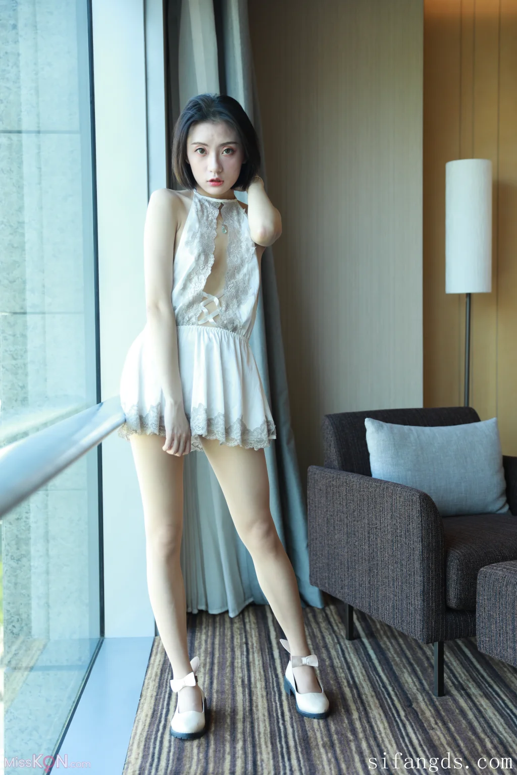 [Private Photoshoot] 未知模特: 神仙气质短发女神 全尺度私拍 完美白嫩身姿 (239 photos + 5 videos)