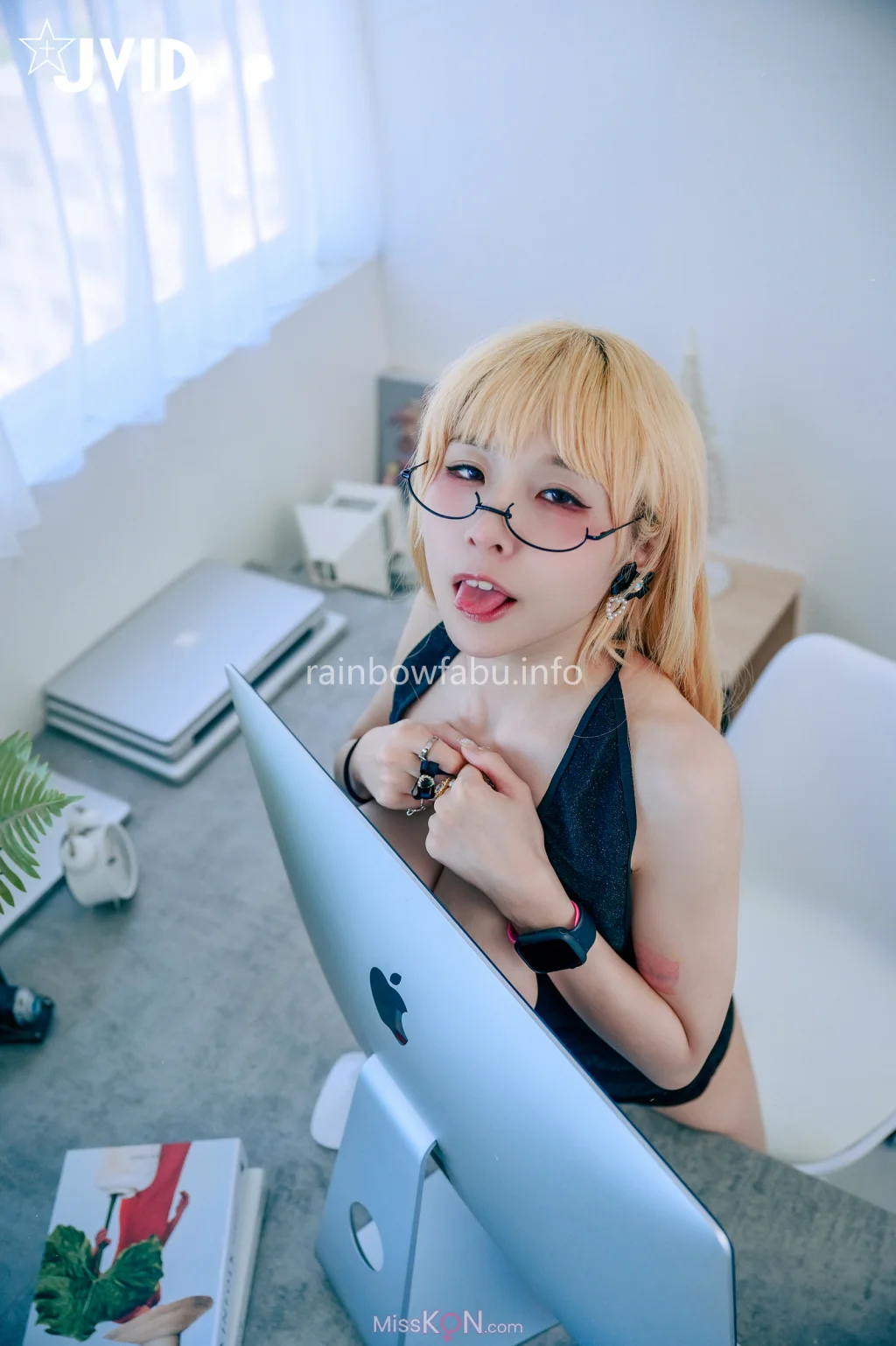 [JVID] 黎菲兒: 調教性感巨乳小母狗🔥前一晚去夜店😈就偷帶男人回家🔥酒後SM被調教成小母狗🐶色慾滿滿の性奴養成計劃 (172 photos + 1 video)