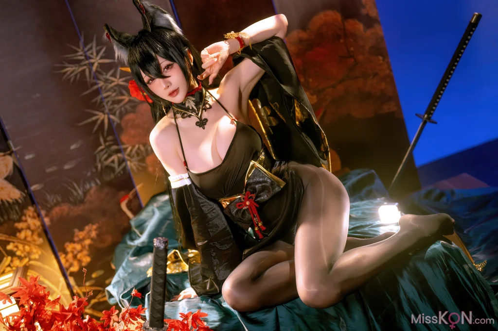 Coser@星之迟迟Hoshilily: 2025年12月计划E 碧蓝航线 近江 (61 photos)