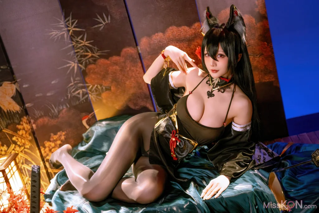 Coser@星之迟迟Hoshilily: 2025年12月计划E 碧蓝航线 近江 (61 photos)