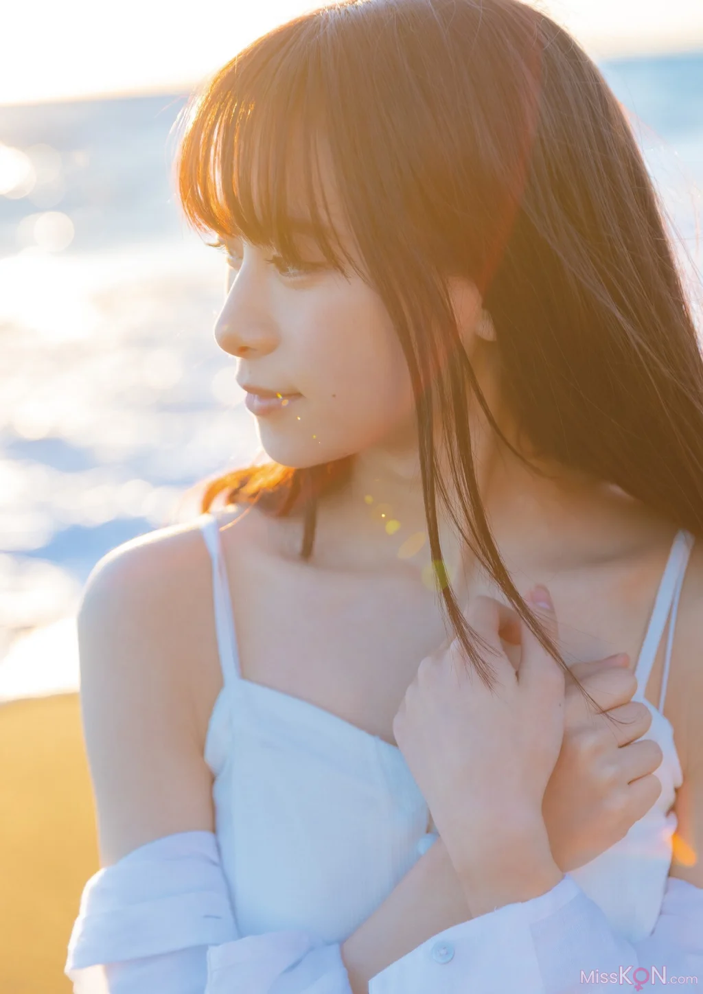 [JP] Kaori Maeda (前田佳織里): 1st写真集 おとなのかおり (声優パラダイス) (154 photos)