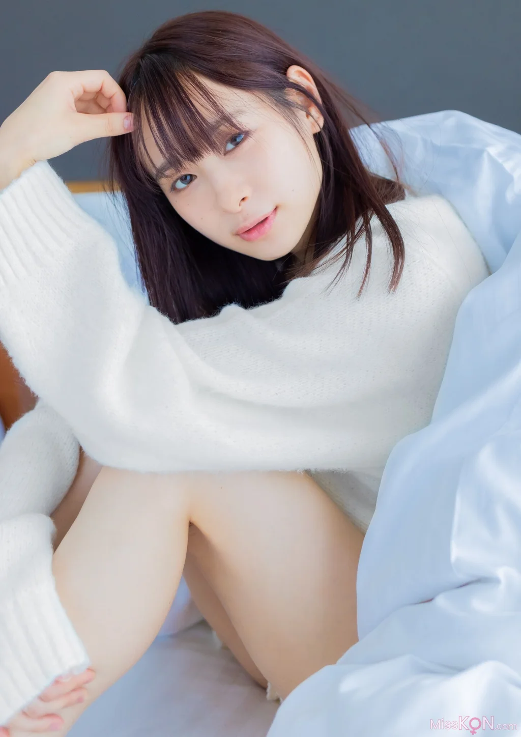 [JP] Kaori Maeda (前田佳織里): 1st写真集 おとなのかおり (声優パラダイス) (154 photos)