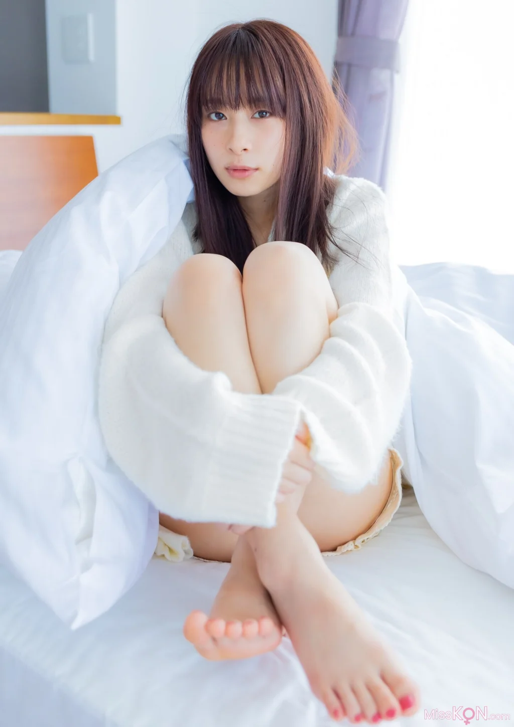 [JP] Kaori Maeda (前田佳織里): 1st写真集 おとなのかおり (声優パラダイス) (154 photos) – Page 2