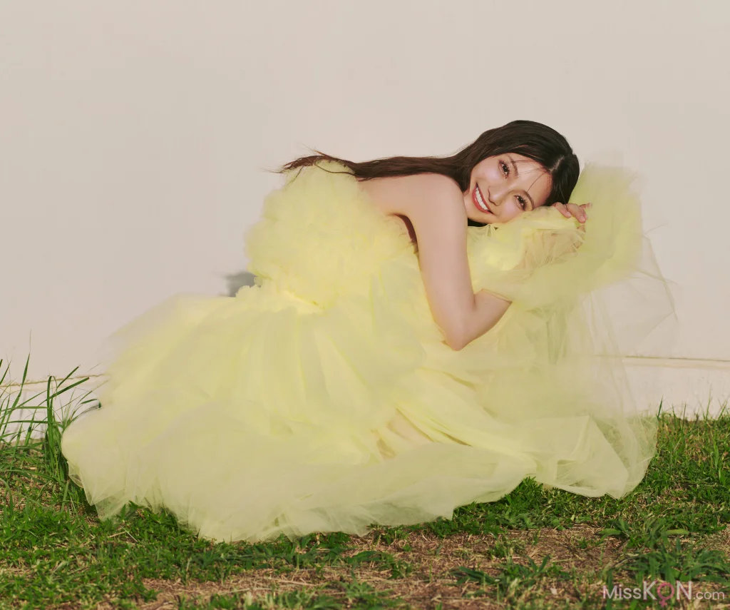 [JP] Marika Kōno (高野麻里佳):【デジタル限定】 写真集 embrace 「My Girl」 (62 photos) – Page 2