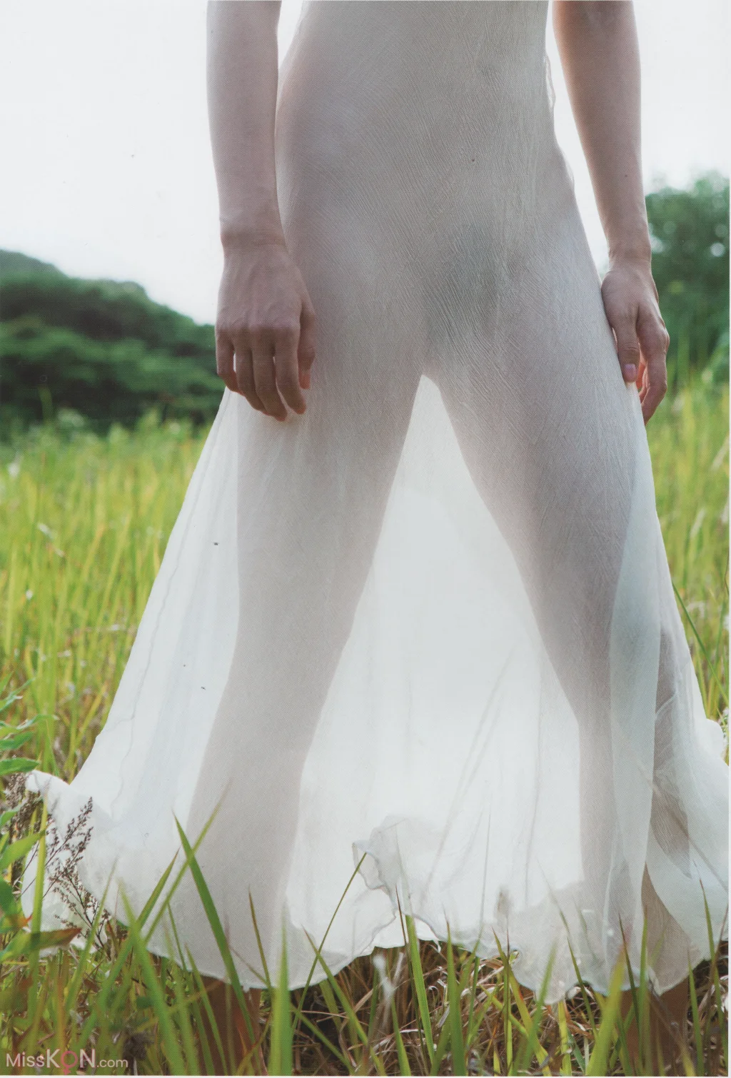 [JP] Moemi Katayama (片山萌美): Rashin《裸芯》 (81 photos) – Page 2