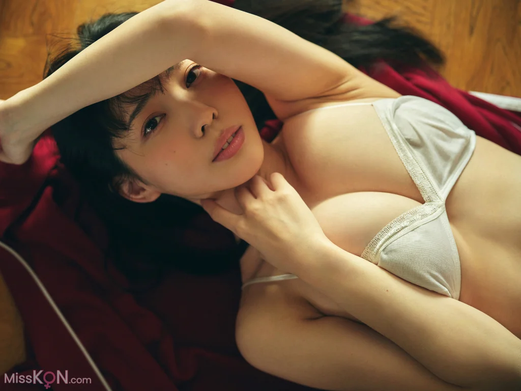 [JP] Yuuri Rukawa (紫藤るい): Real≧Unreal ―リアルとアンリアル― デジタル写真集 (92 photos)