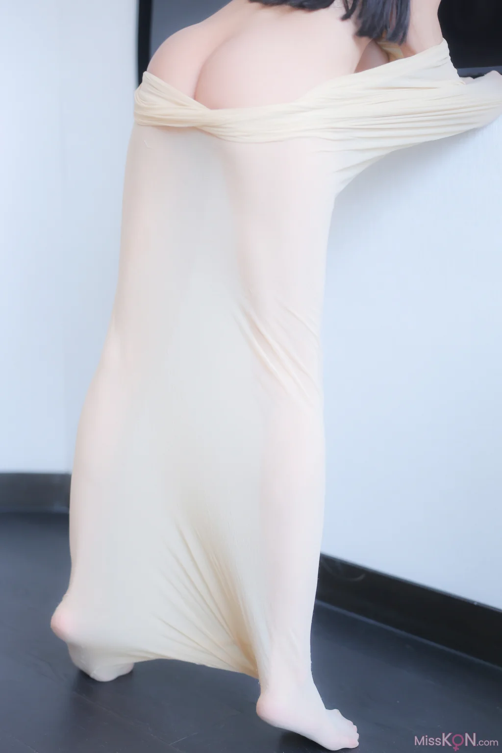 [内购无水印] 余安安: 秀人网模特 透视 (106 photos) – Page 2
