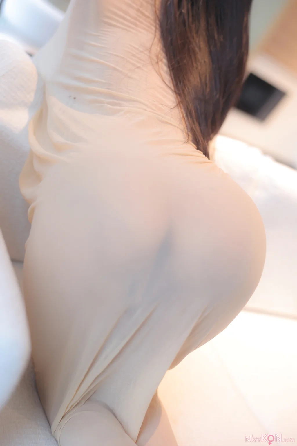 [内购无水印] 余安安: 秀人网模特 透视 (106 photos) – Page 3