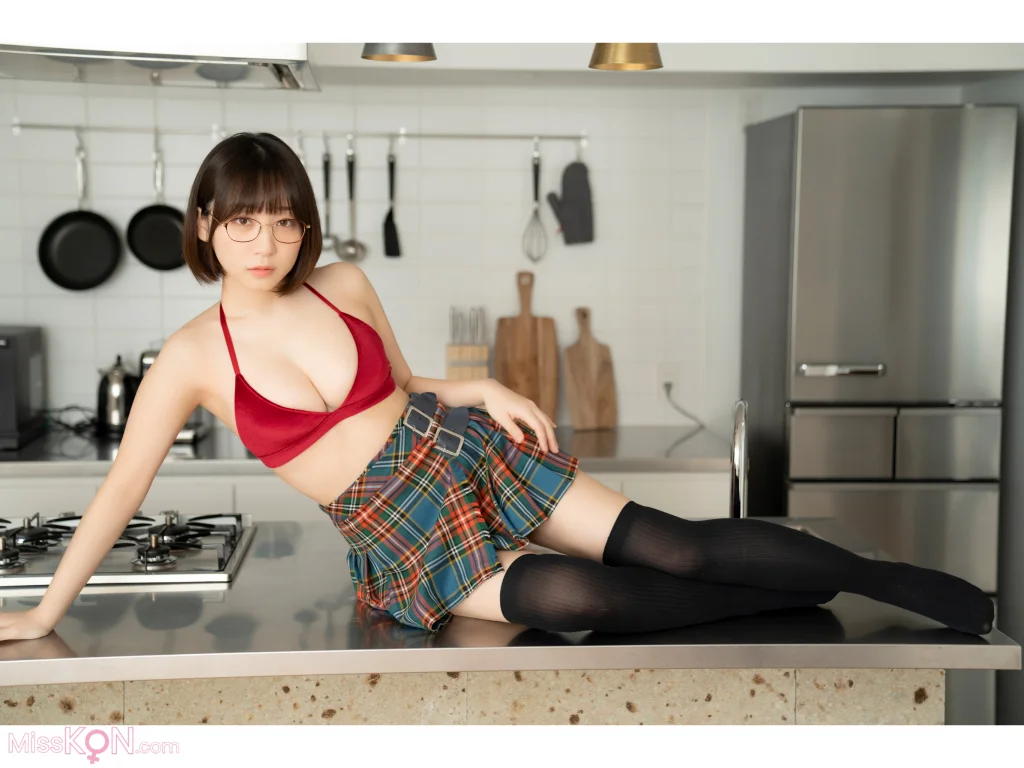 [JP] Moe Iori (伊織もえ):「もえファースト」【月チャンデジグラ】 (85 photos) – Page 2