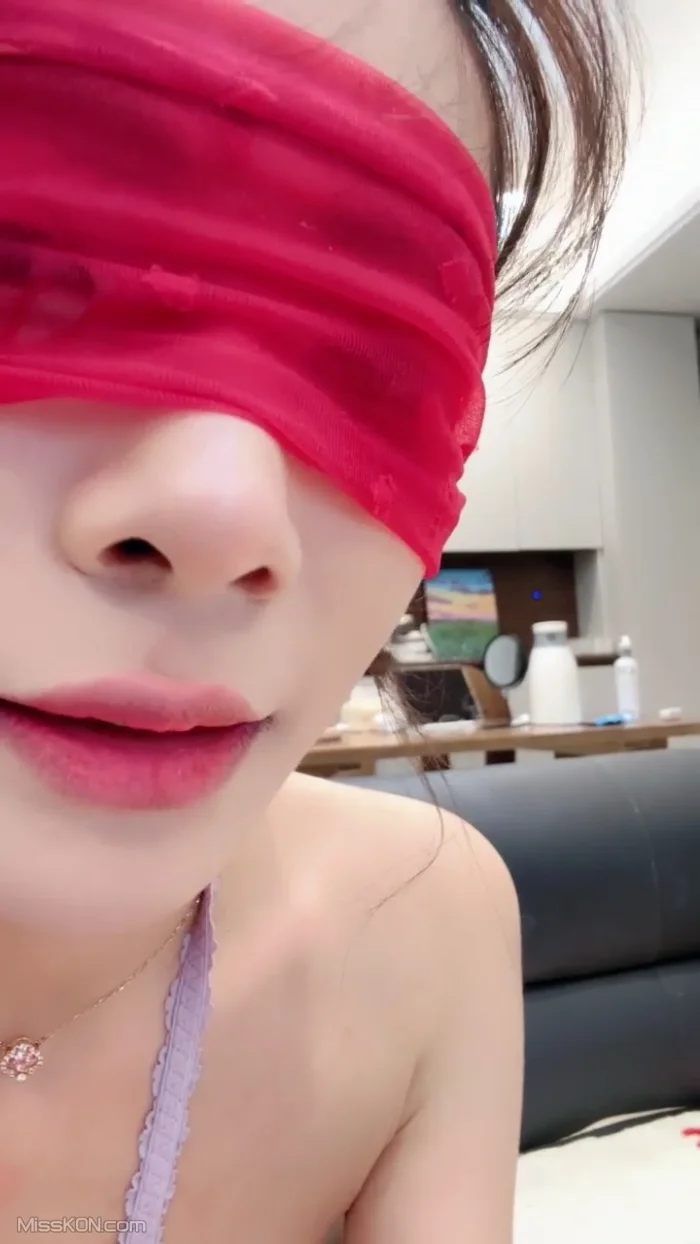 彩色的小熊宝宝: 校花学妹 性感10足魔鬼身材 (29 photos + 4 videos) – Page 2