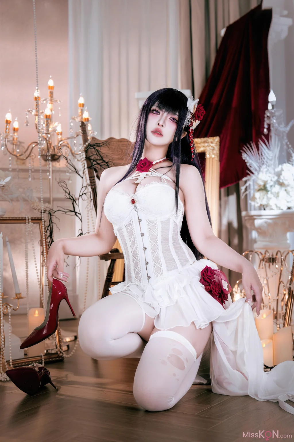 Coser@半半子: Nikke胜利女神 米哈拉 羁绊锁链 (58 photos)