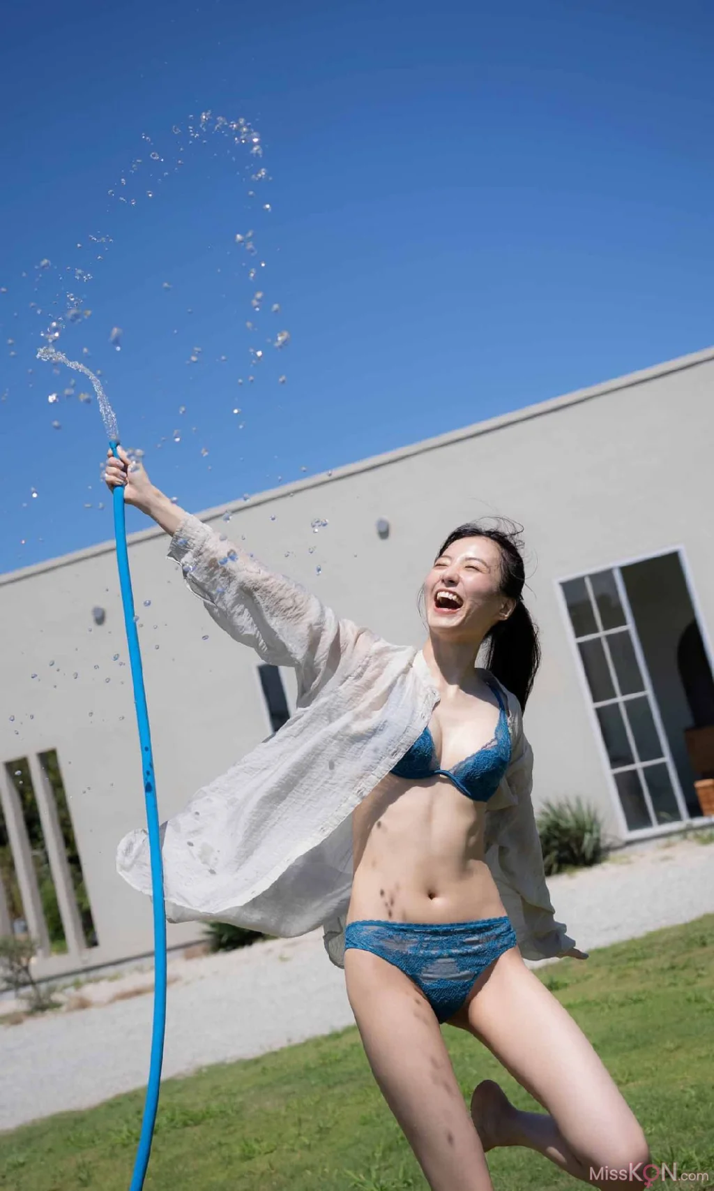 [JP] Riho Takada (高田里穂): Eternal Heroine 永遠のヒロイン (90 photos) – Page 2